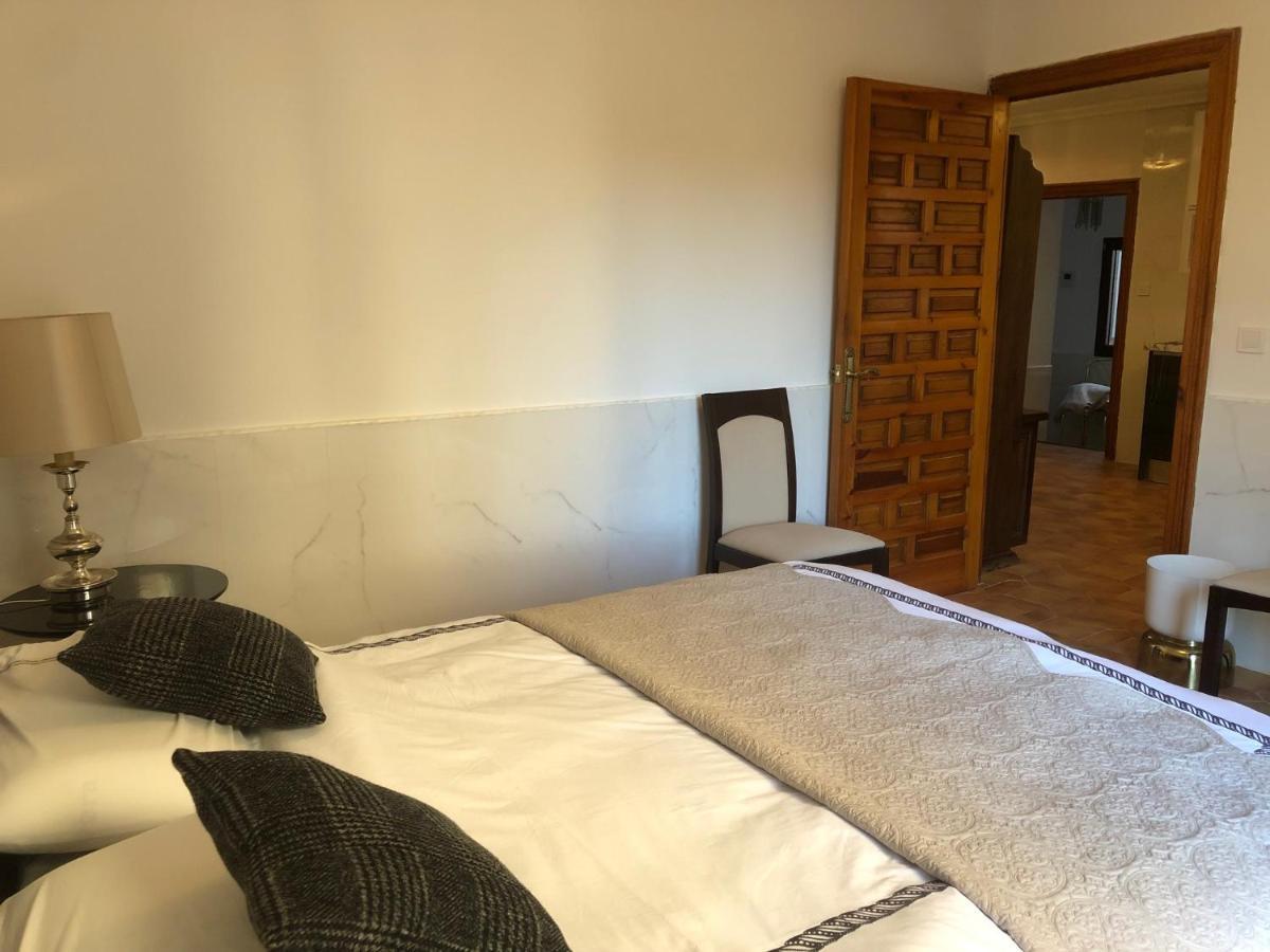Apartamentos Toledo Casa Galeria De Los Aljibes Eksteriør billede